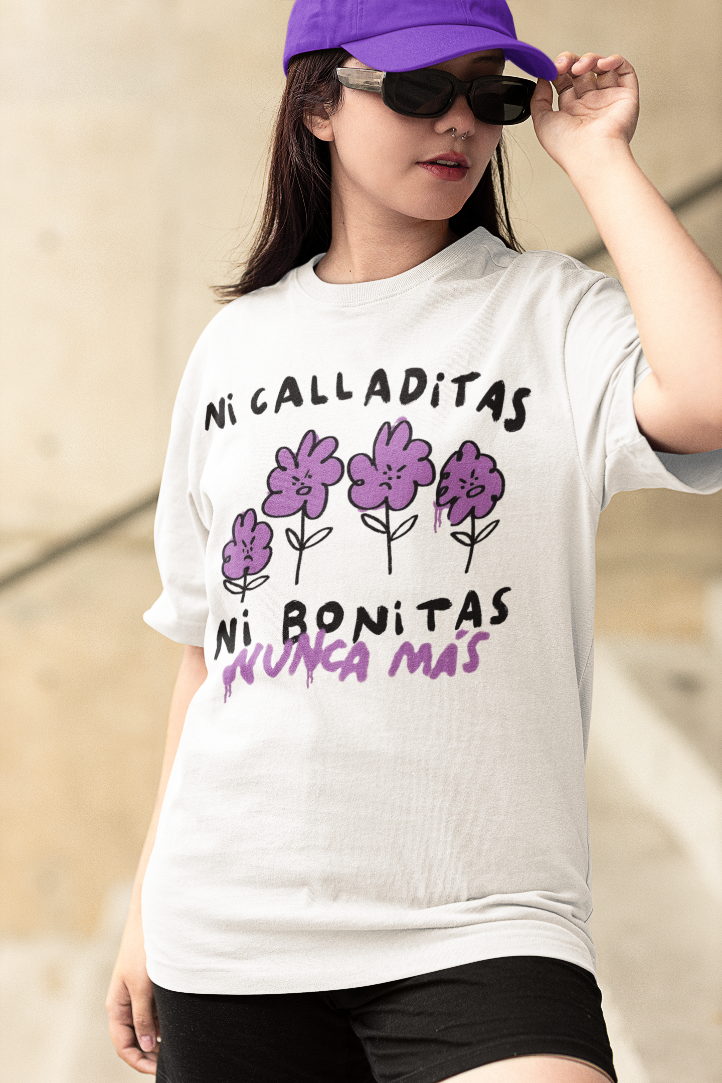 Playera ni calladitas ni bonitas
