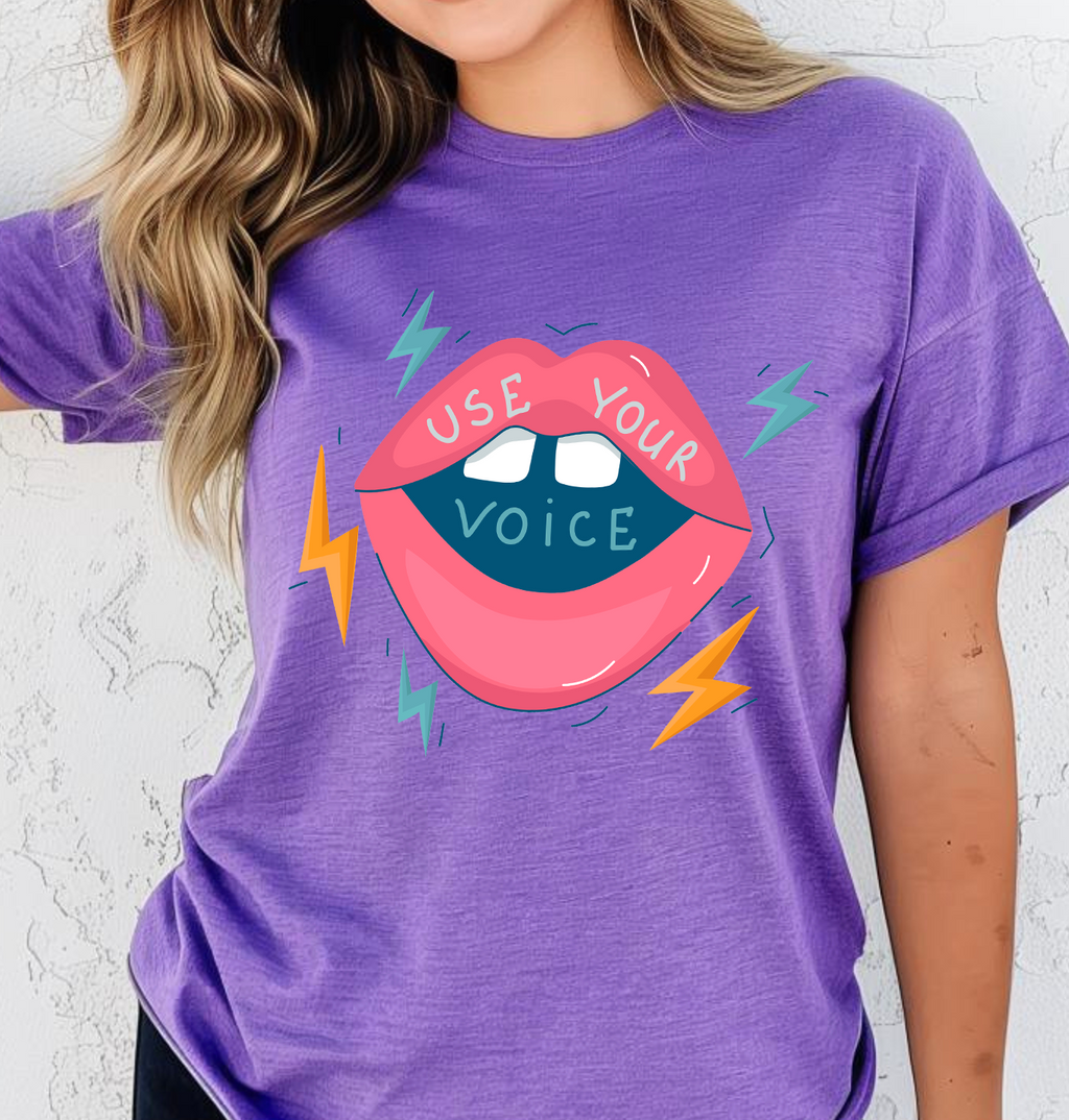 Blusa morada use your voice
