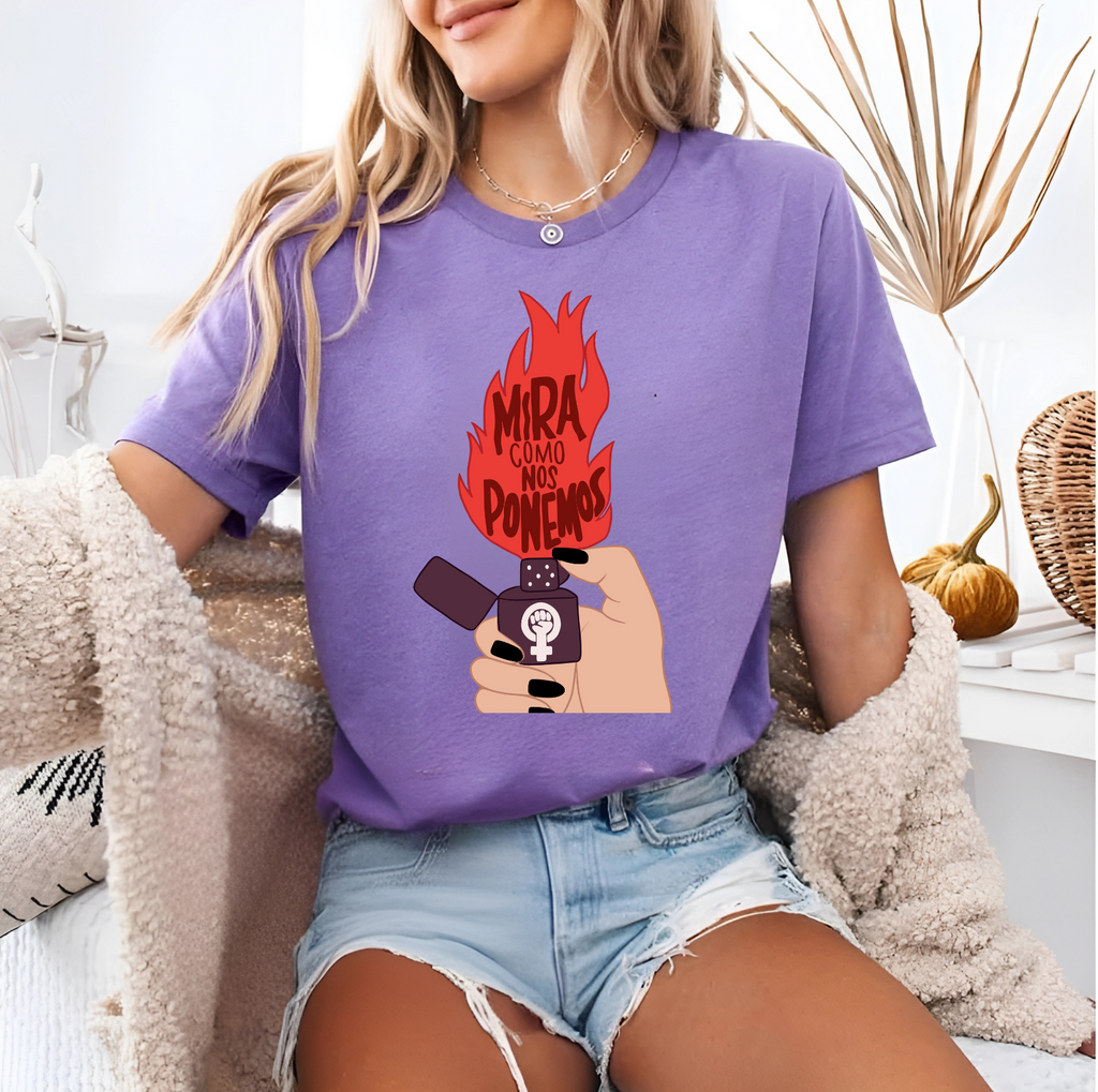 Blusa morada mira como nos ponemos.