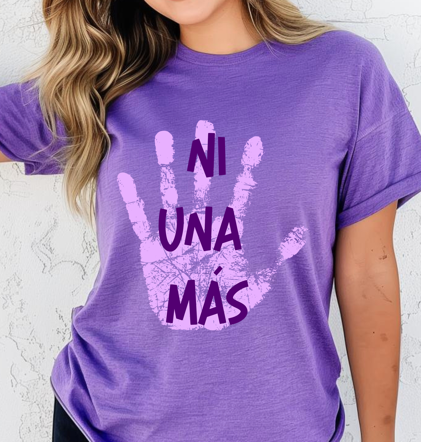 Blusa ni una más .