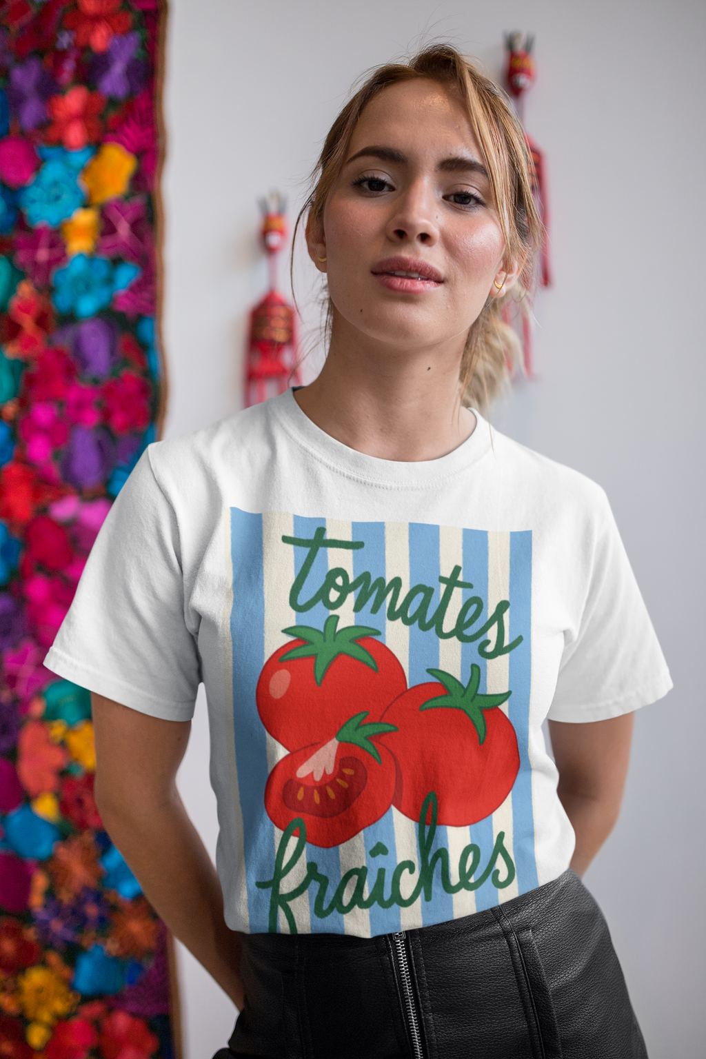 Playera blanca tomatoes