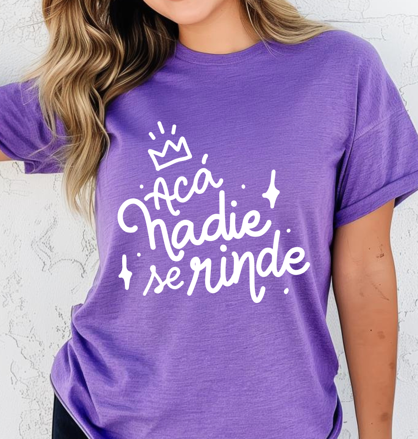 Blusa acá nadie se rinde.