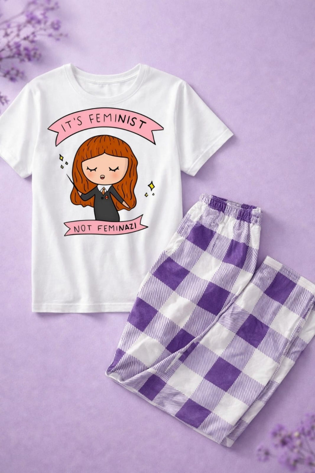 Pijama blanca y lila it’s feminist not feminazi