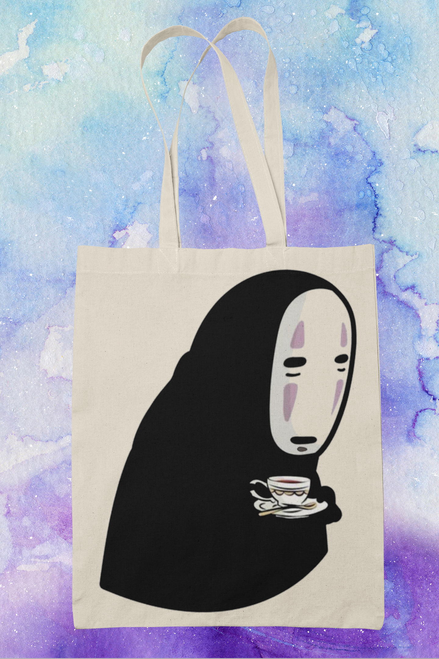 Tote bag sin cara con té.